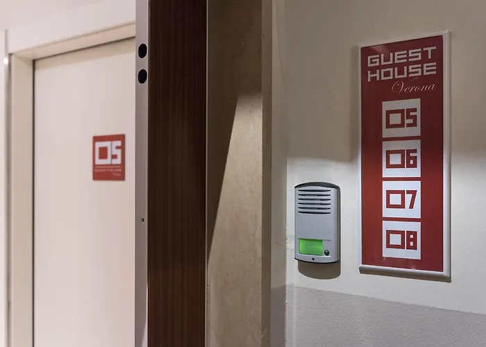 Guesthouse Verona 3* Verona