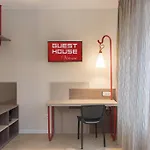 Guesthouse Verona Hotel
