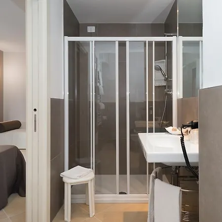 Guesthouse Verona 3* Верона