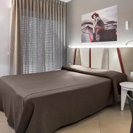 Отель Guesthouse Verona 3*